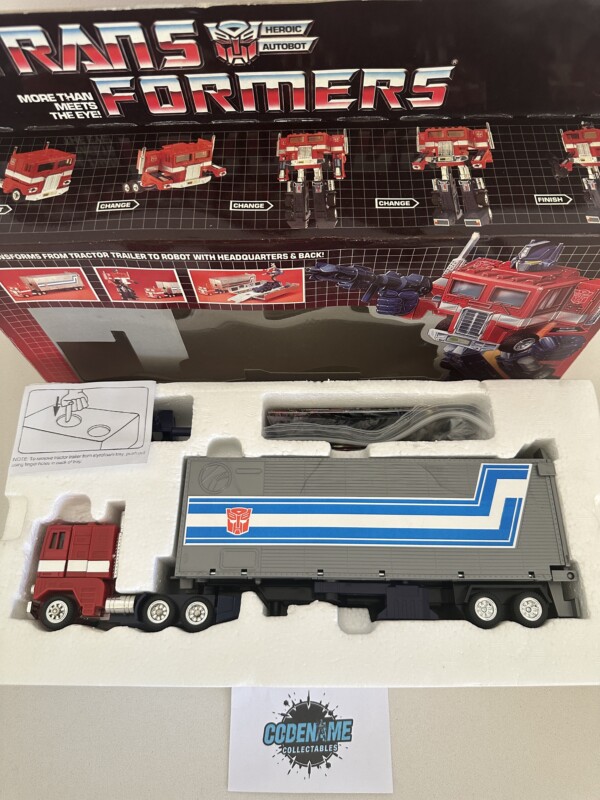Transformers G1 Optimus Prime Boxed - Image 2