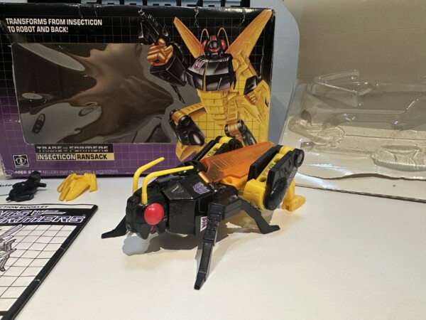 Transformers G1 Ransack Boxed - Image 3