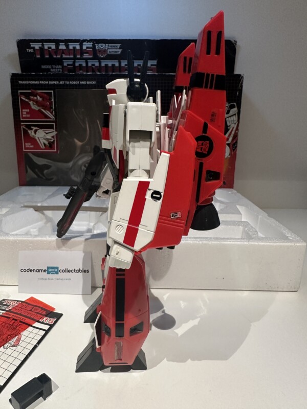 Transformers G1 Jetfire Boxed - Image 9