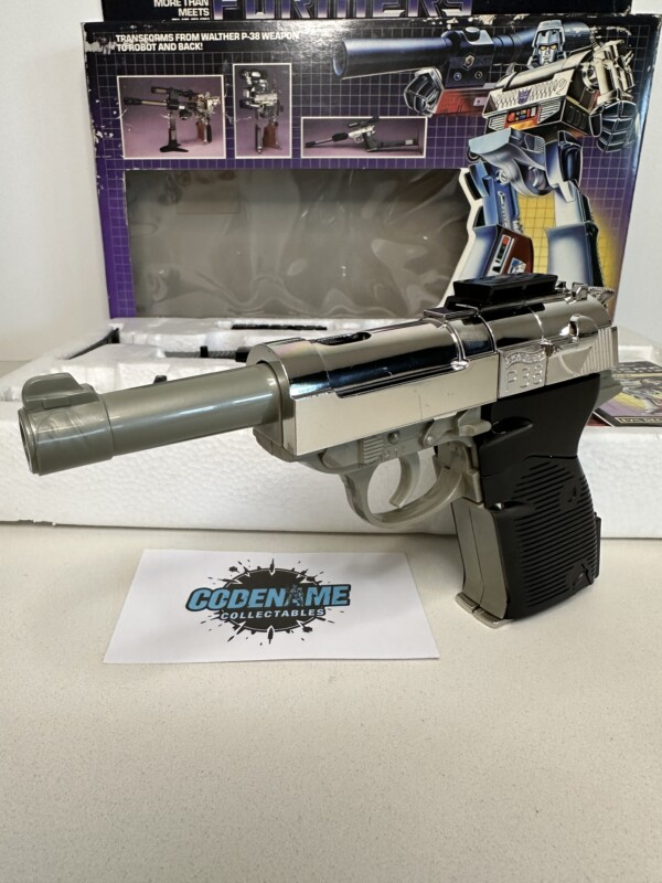Transformers G1 Megatron Boxed - Image 6