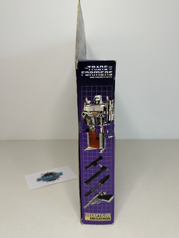 Transformers G1 Megatron Boxed - Image 18