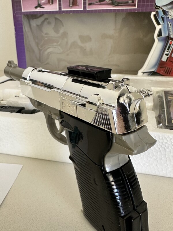 Transformers G1 Megatron Boxed - Image 12