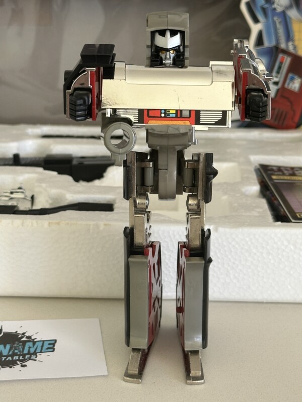 Transformers G1 Megatron Boxed - Image 12