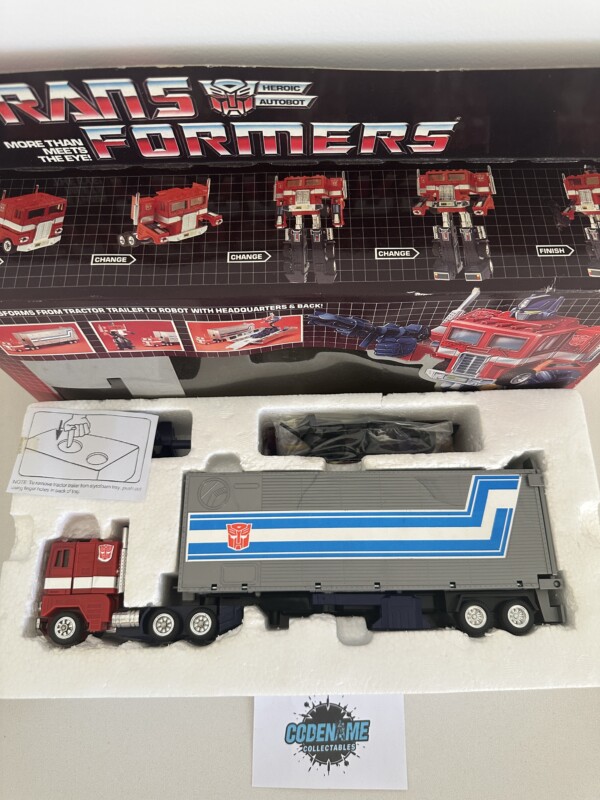 Transformers G1 Optimus Prime Boxed - Image 2