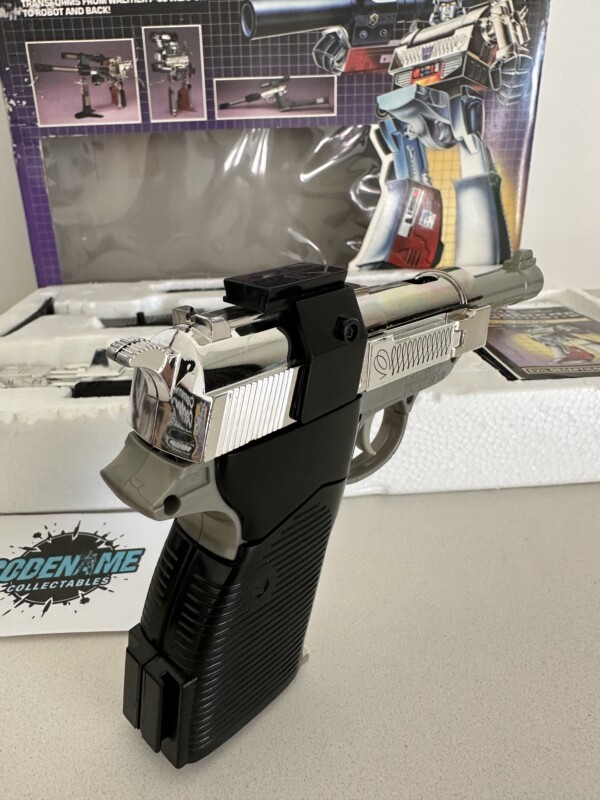 Transformers G1 Megatron Boxed - Image 9