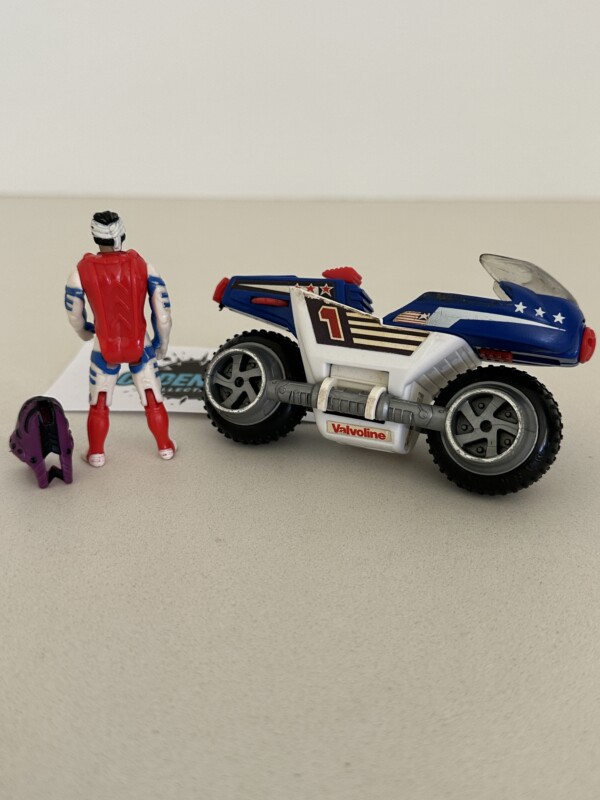 M.A.S.K. Bullet w/Ali Bombay 1987 Kenner Action Figure - Image 4