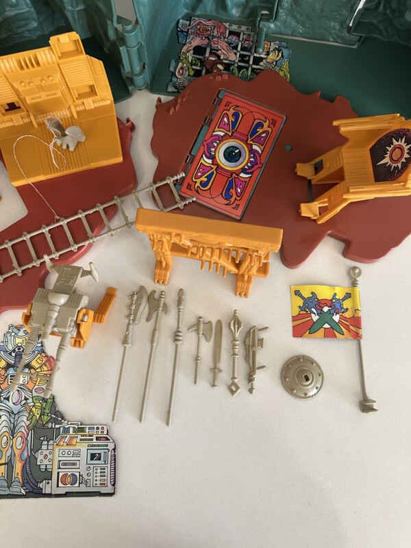 MOTU He-Man Castle GraySkull 1982 - Image 14