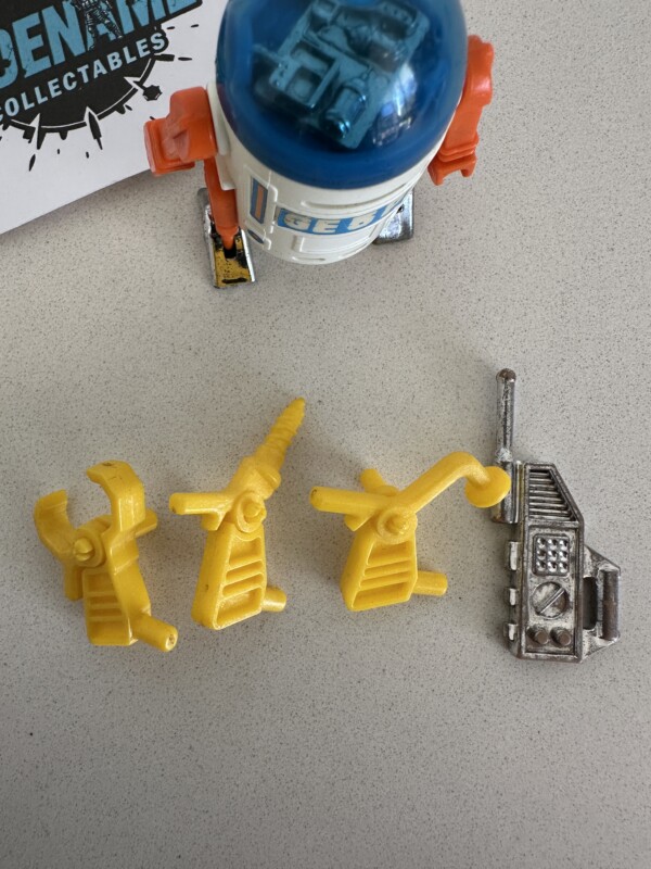 Playmobil GE5P Droid Robot Action Figure - Image 7