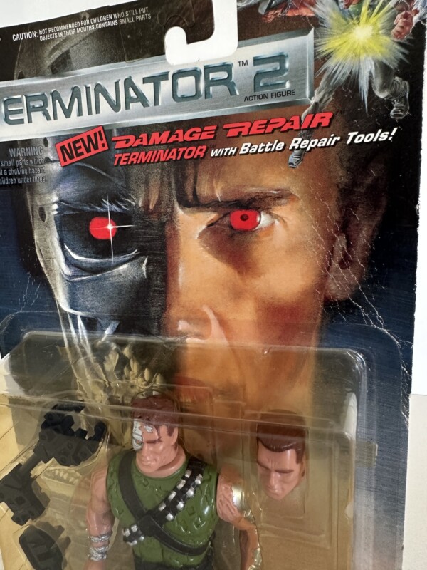 Terminator 2 Damage Repair Terminator MOSC Kenner 1991 - Image 2