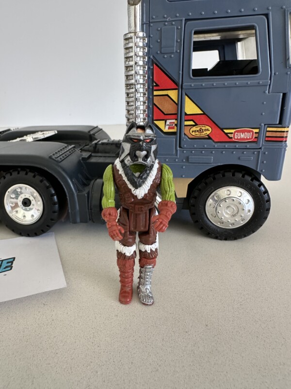 M.A.S.K. Bulldog W/Boris Bushkin 1987 Kenner Action Figure - Image 6
