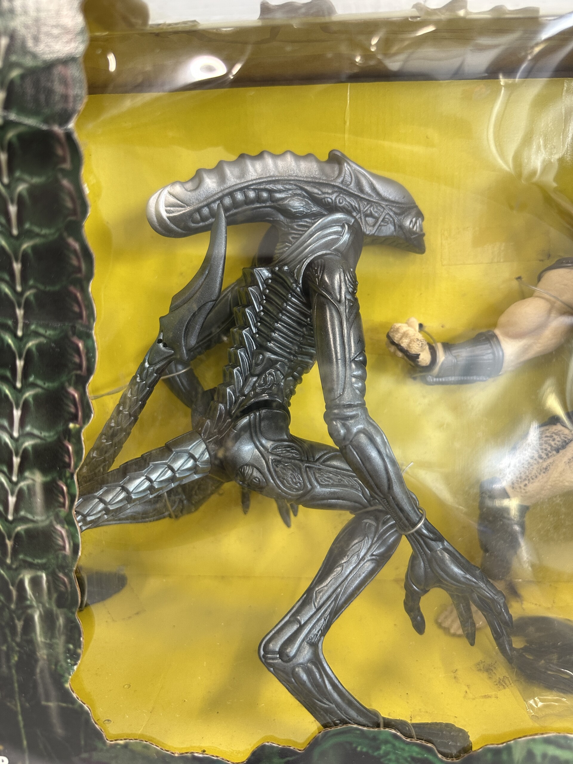 Aliens vs Predator MISB Kenner 1996 - Image 9